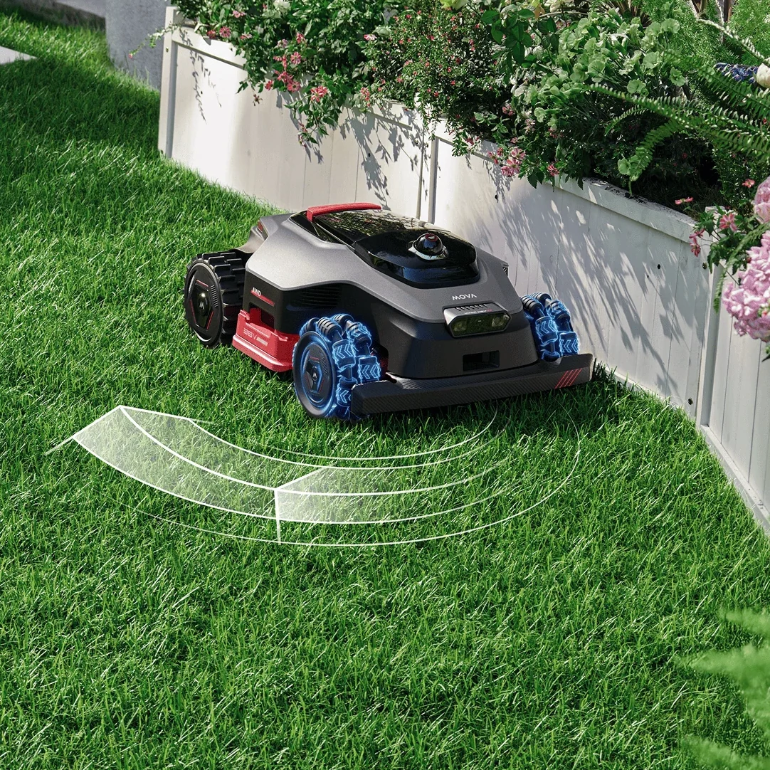 MOVA LiDAX Ultra AWD apsisuka ant „omni“ ratų