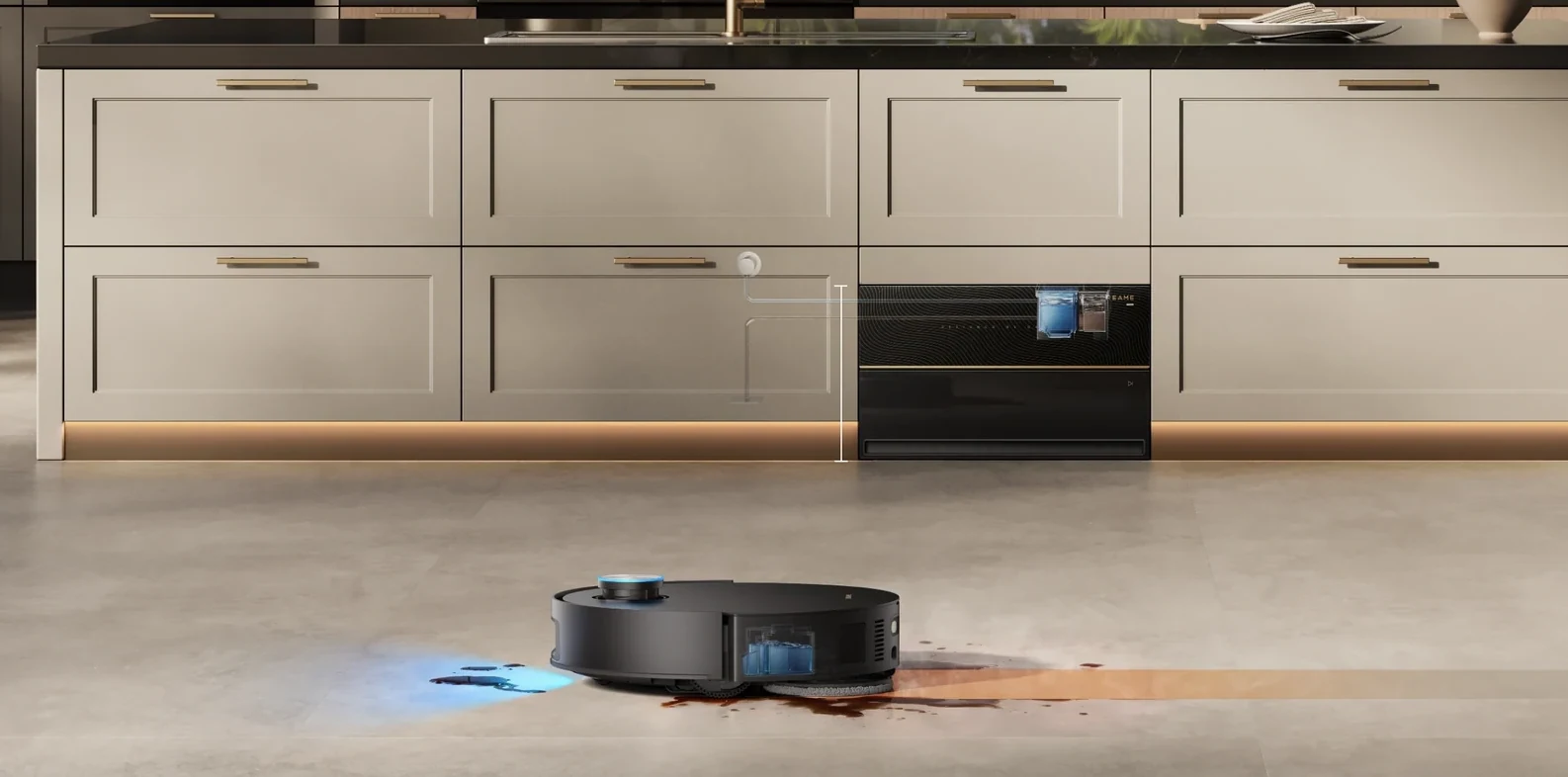 Stotelė po virtuvės spintele, robotas valo priešais